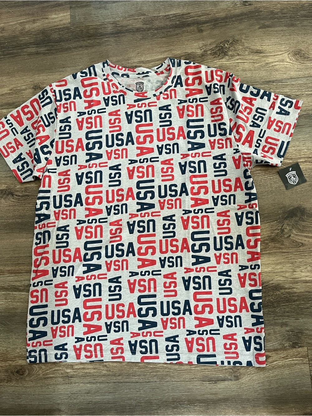 Eleven vs 11 USA All Over Print Graphic Gray T-Shirt XL NWT